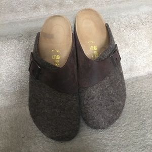 Birkenstock Wool Clog with strap, size 40